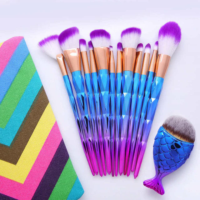 12Pcs Diamond Shaped Makeup Brush Set+Big Fish Tail Foundation Powder Eyeshadow Make up Rainbow Contour Blending Cosmetic Brush - Image 7